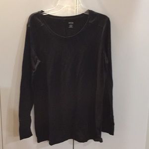 Long sleeved tee